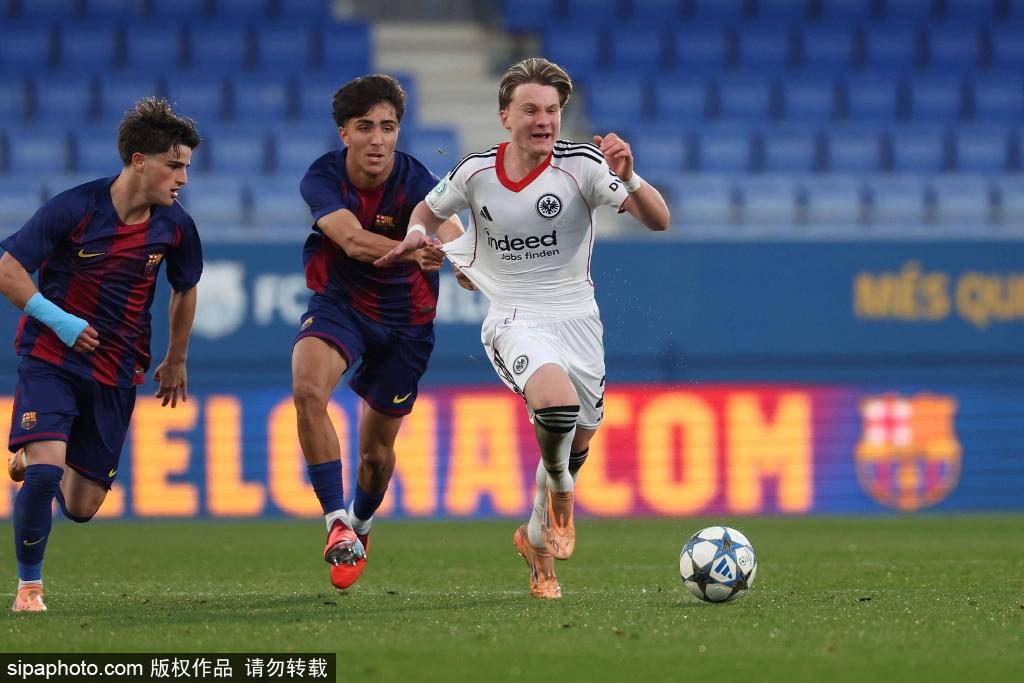 巴萨女足小组赛收官战！今晚客战巴黎FC，一分即可锁定欧冠8强席位